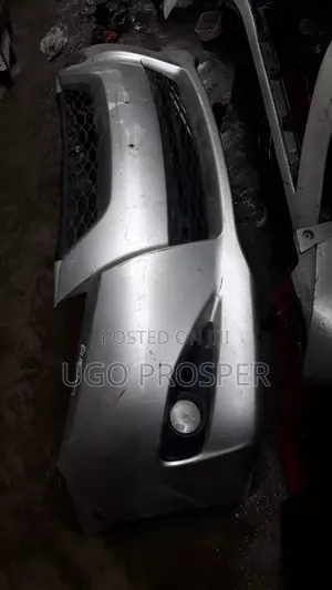 Front Bumper Matrix 2009