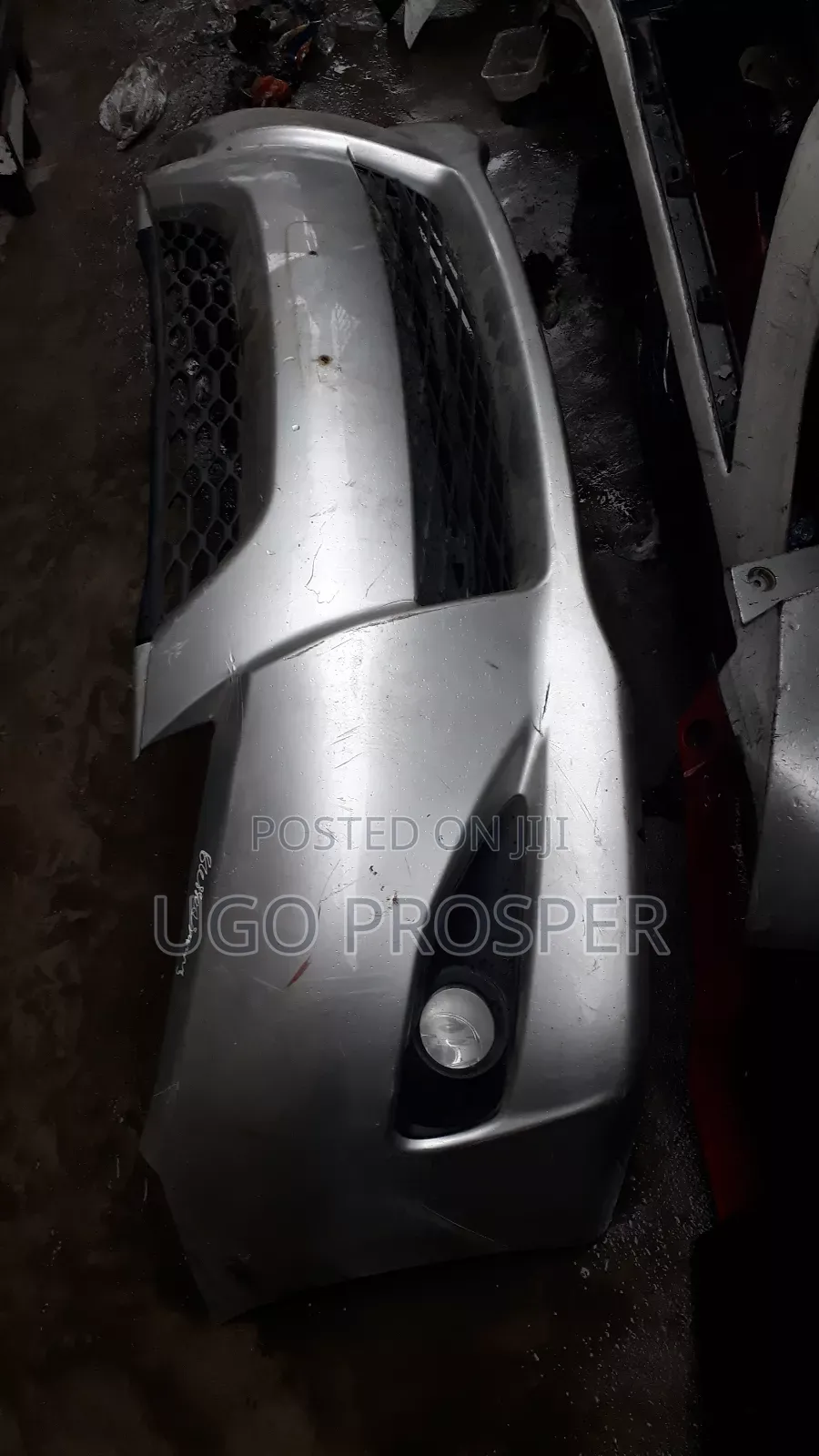 Front Bumper Matrix 2009