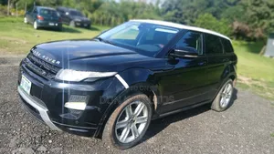 Land Rover Range Rover Evoque Pure Plus AWD 2013 Black