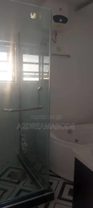5bdrm Duplex in Magodo Phase 2 Gra for rent