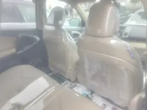 Toyota RAV4 2012 Brown