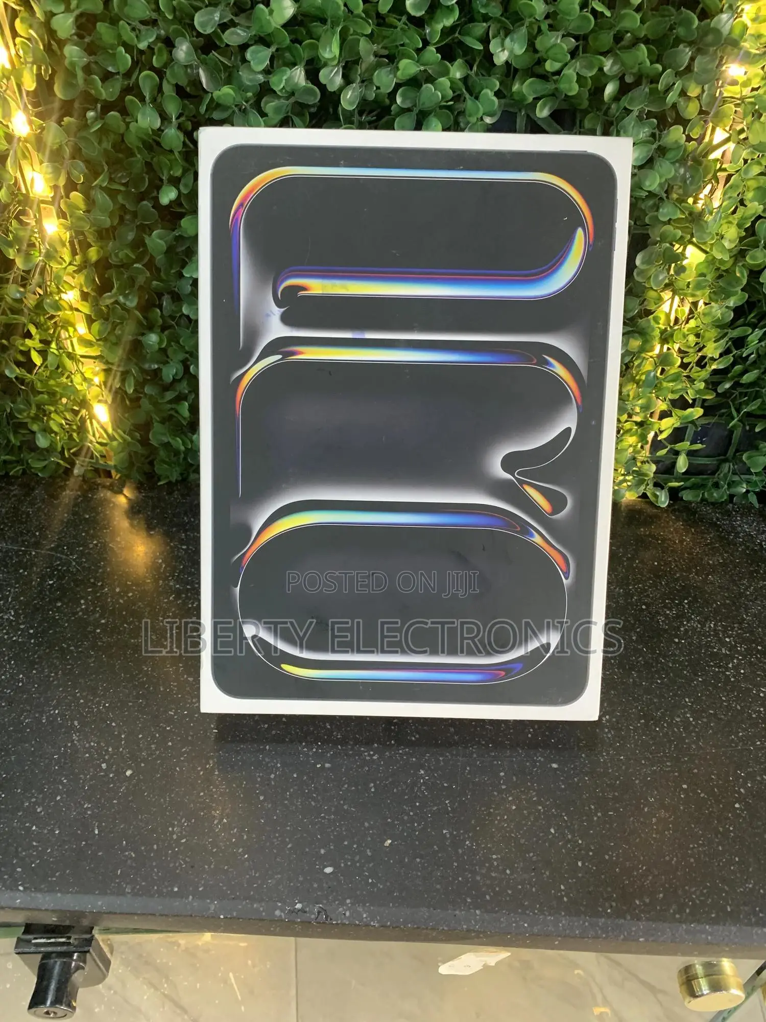 New Apple iPad Pro 11 (2024) 128 GB Black