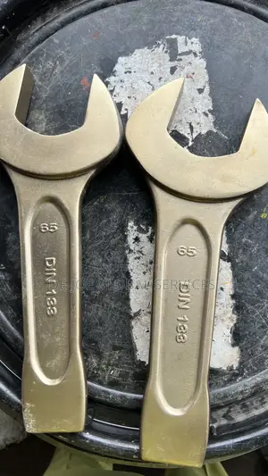 65mm Non-Sparking Slogging Hammer Wrench Spanner Atex