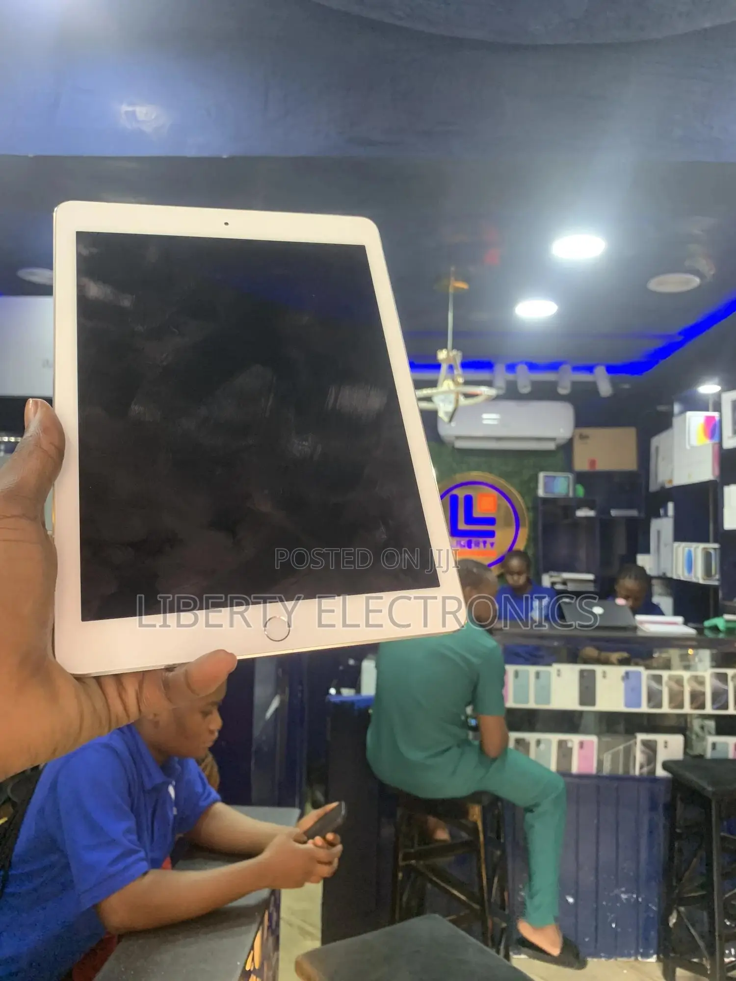 Apple iPad Air 64 GB Silver