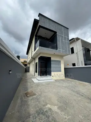 2bdrm Duplex in Akobo for sale