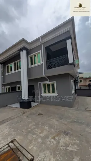 2bdrm Duplex in Omolayo Estate, Akobo for rent
