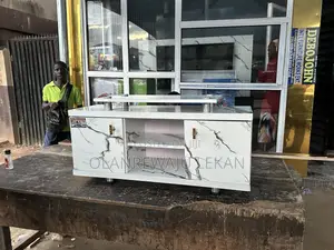 Mini Size Tv-Shelf
