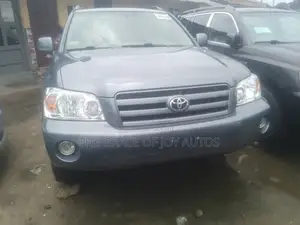 Toyota Highlander 2005 Gray