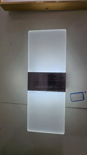 Zenith Wall Lamp