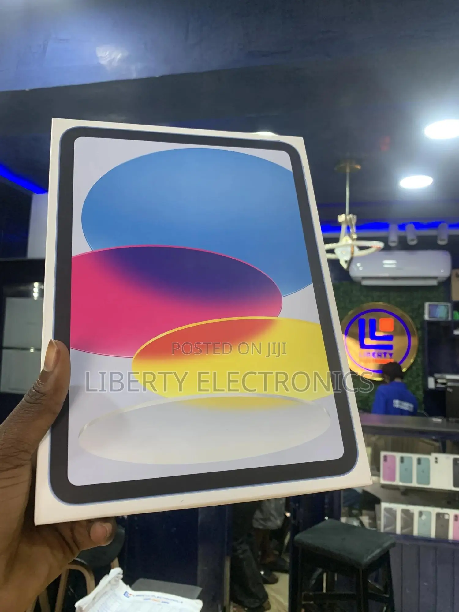 New Apple iPad (2025) 128 GB Blue