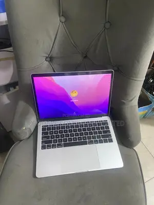 Laptop Apple MacBook Pro 2017 8GB Intel Core I5 SSD 128GB