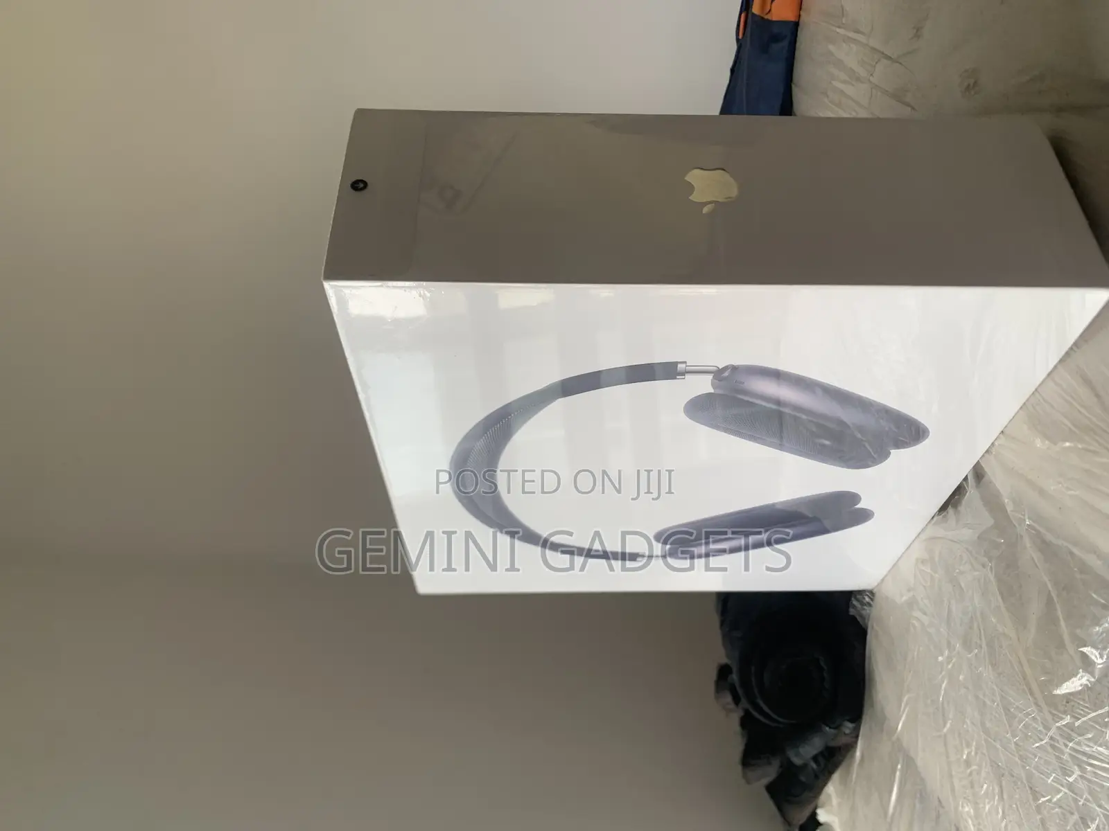 Brad New Airpod Max 1st Gen