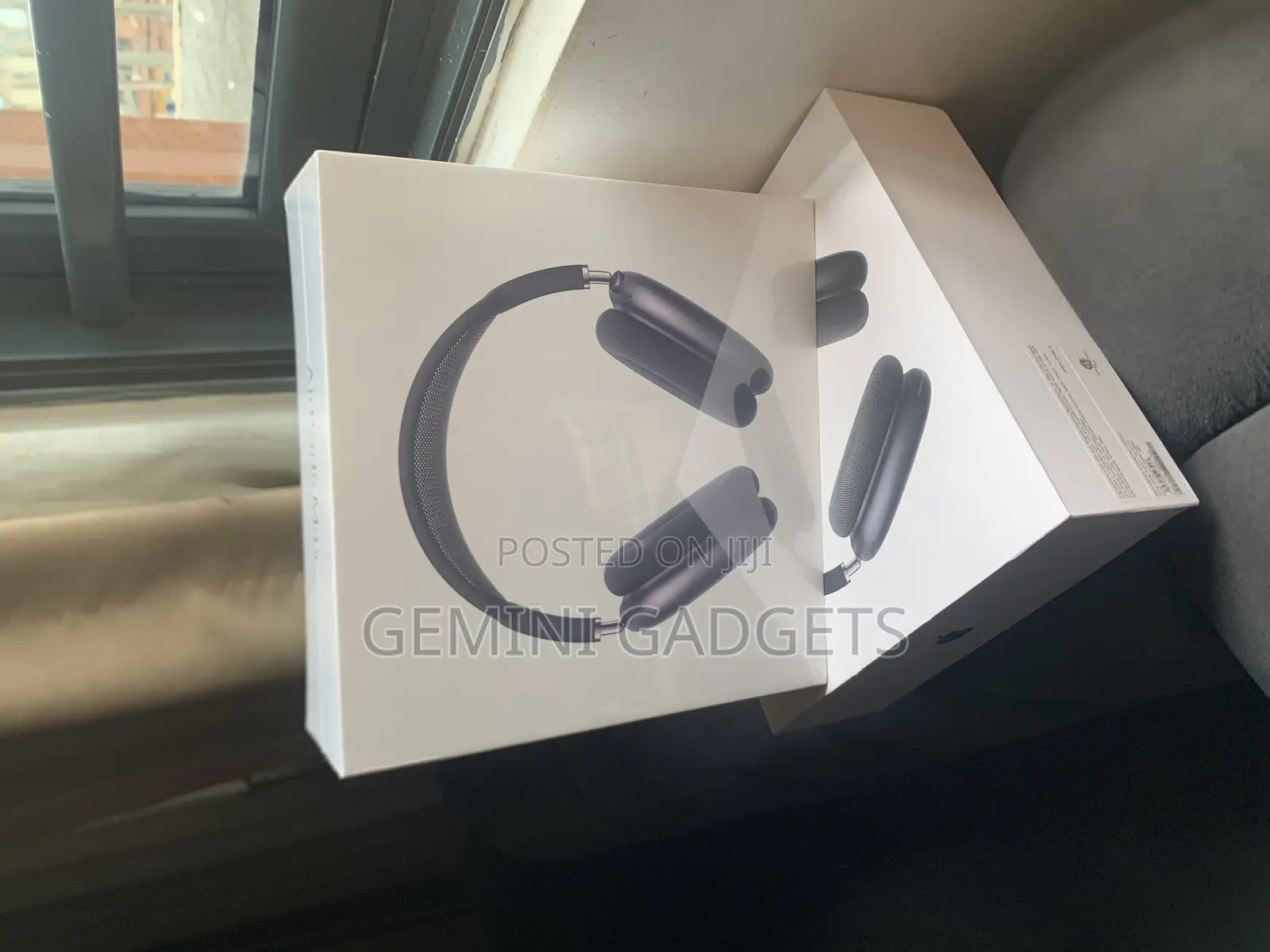 Lightning Airpod Max Black