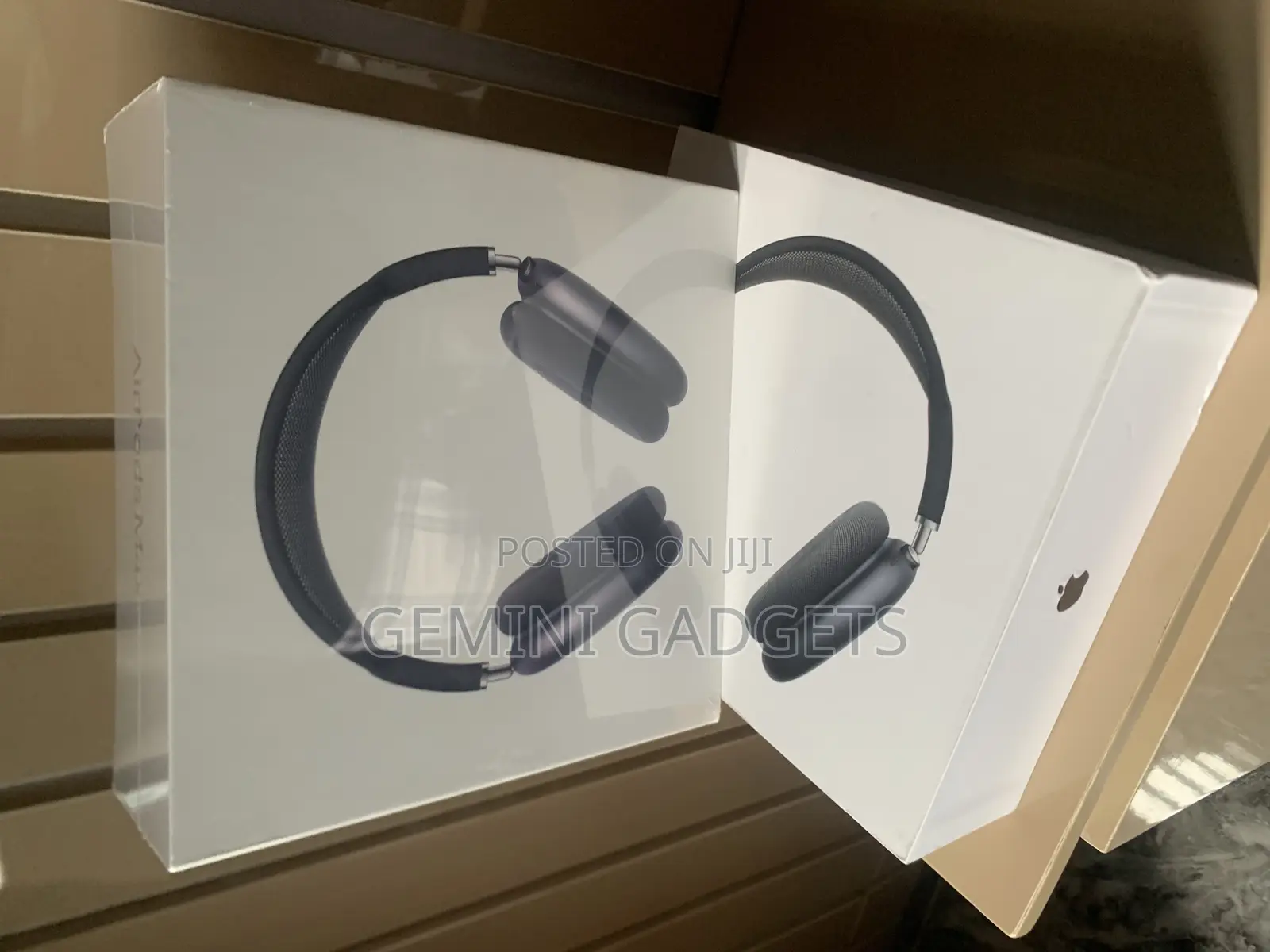 Lightning Airpod Max Black