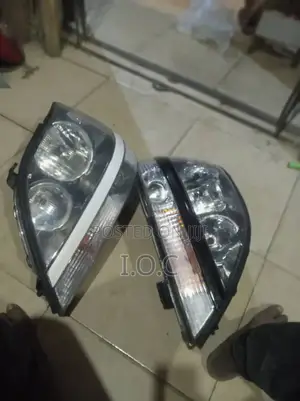 Headlamp Rx 300 Available Sets Black