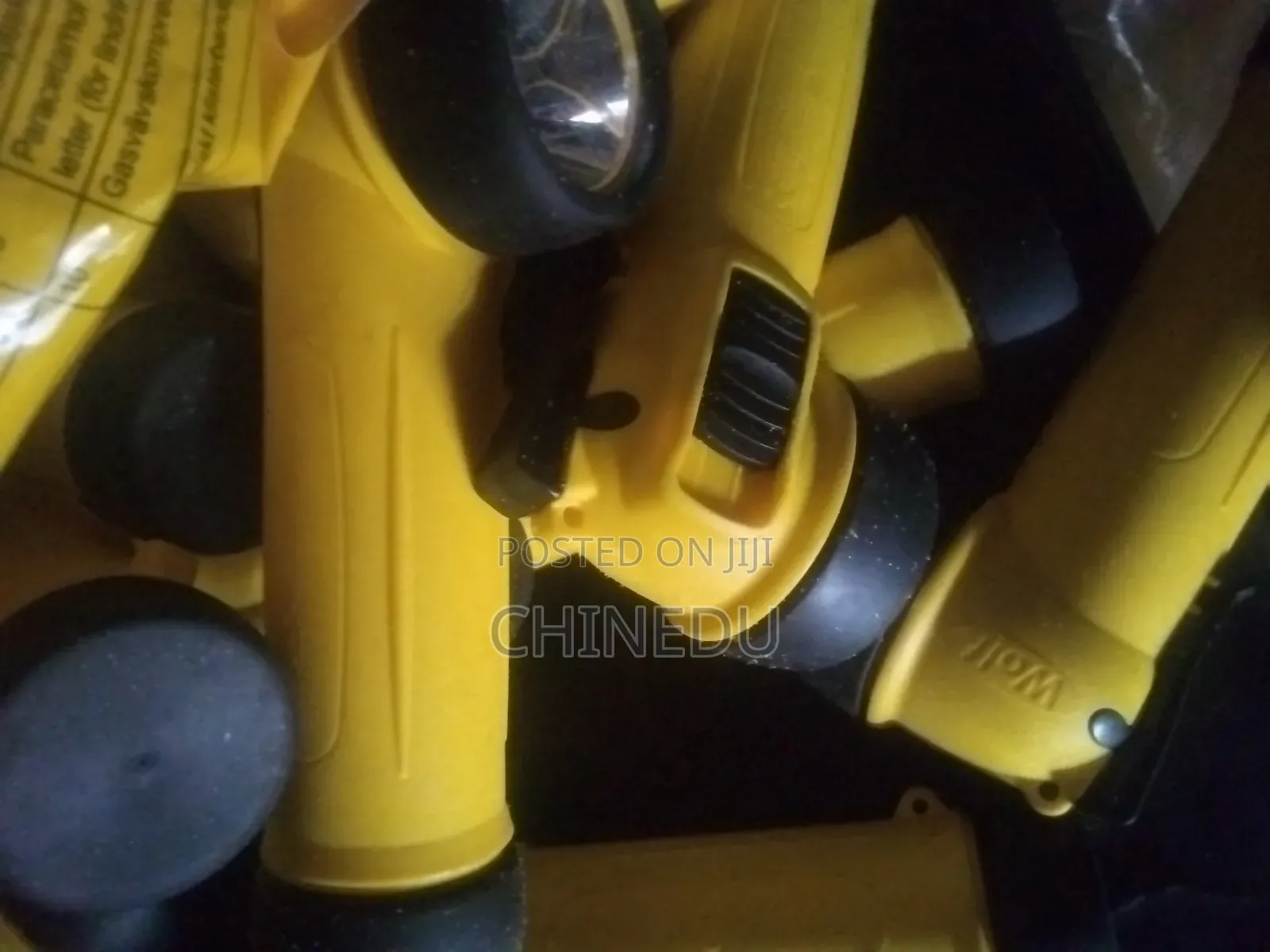 Wolf Marine Torch ( Battery)