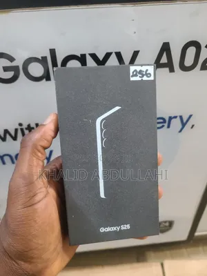 New Samsung Galaxy S25 256 GB Gray