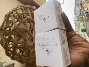 Apple Airpod Pro 2 With Active Noise Cancelling