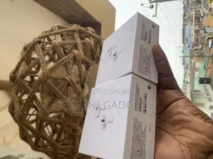 Apple Airpod Pro 2 With Active Noise Cancelling