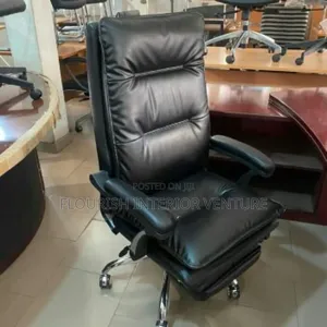 Executive Quality Imported Director Office Reclining Chair.