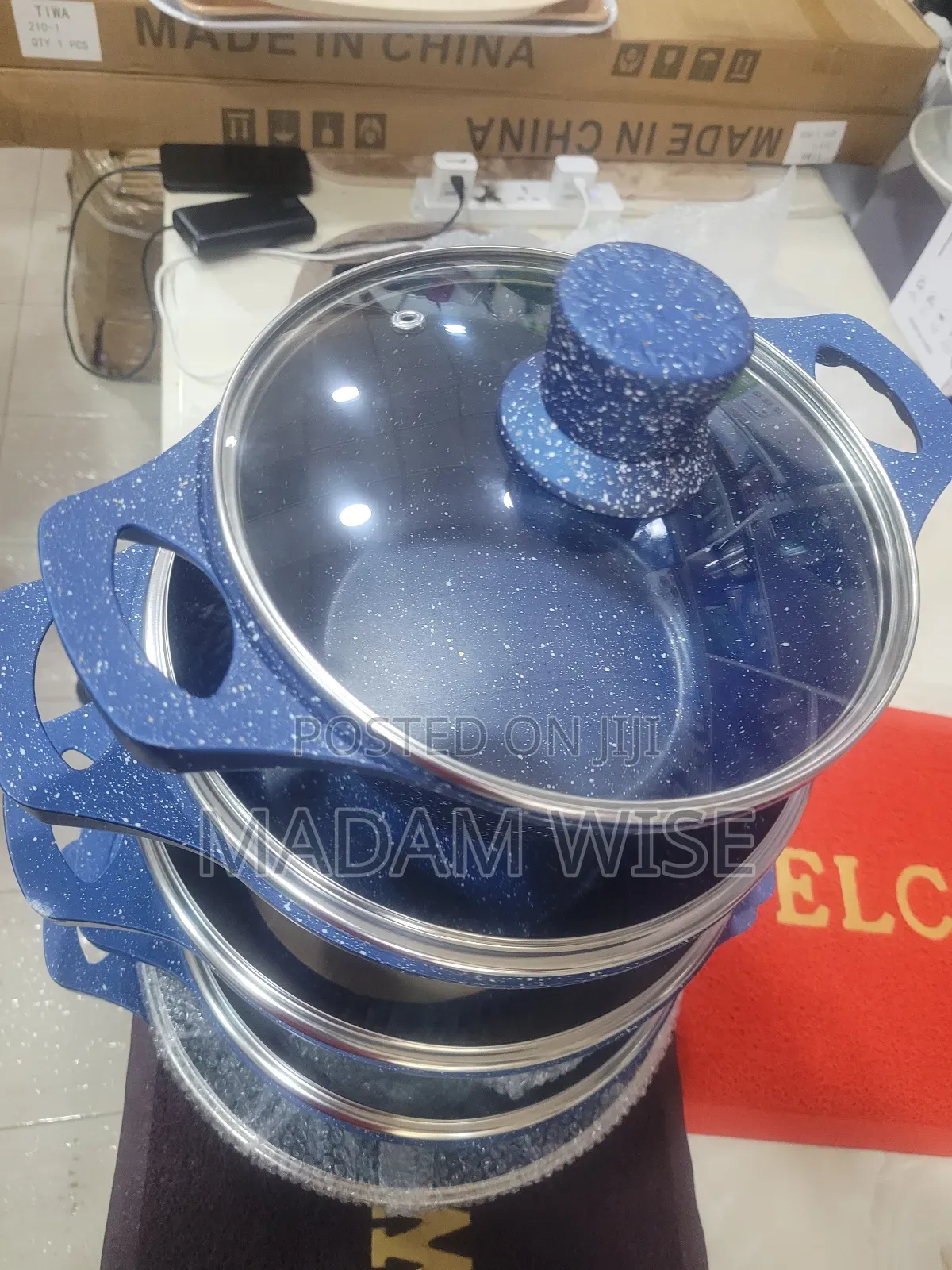 Quality and Luxury Coto Marble Cookware.