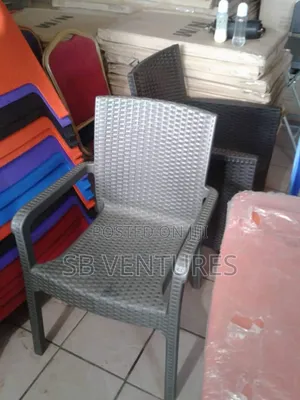 Strong Cain Chair Design