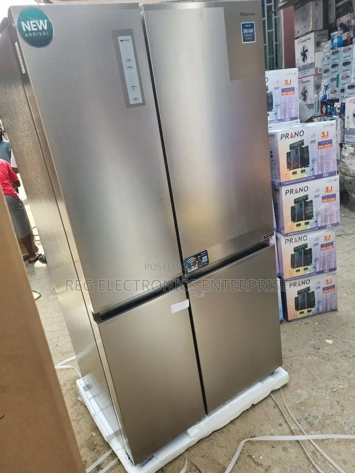 Hisense Side by Side Refrigerator 634l