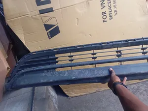 Down Bumper Spoiler for Toyota Highlander 2020 Available as Seen
