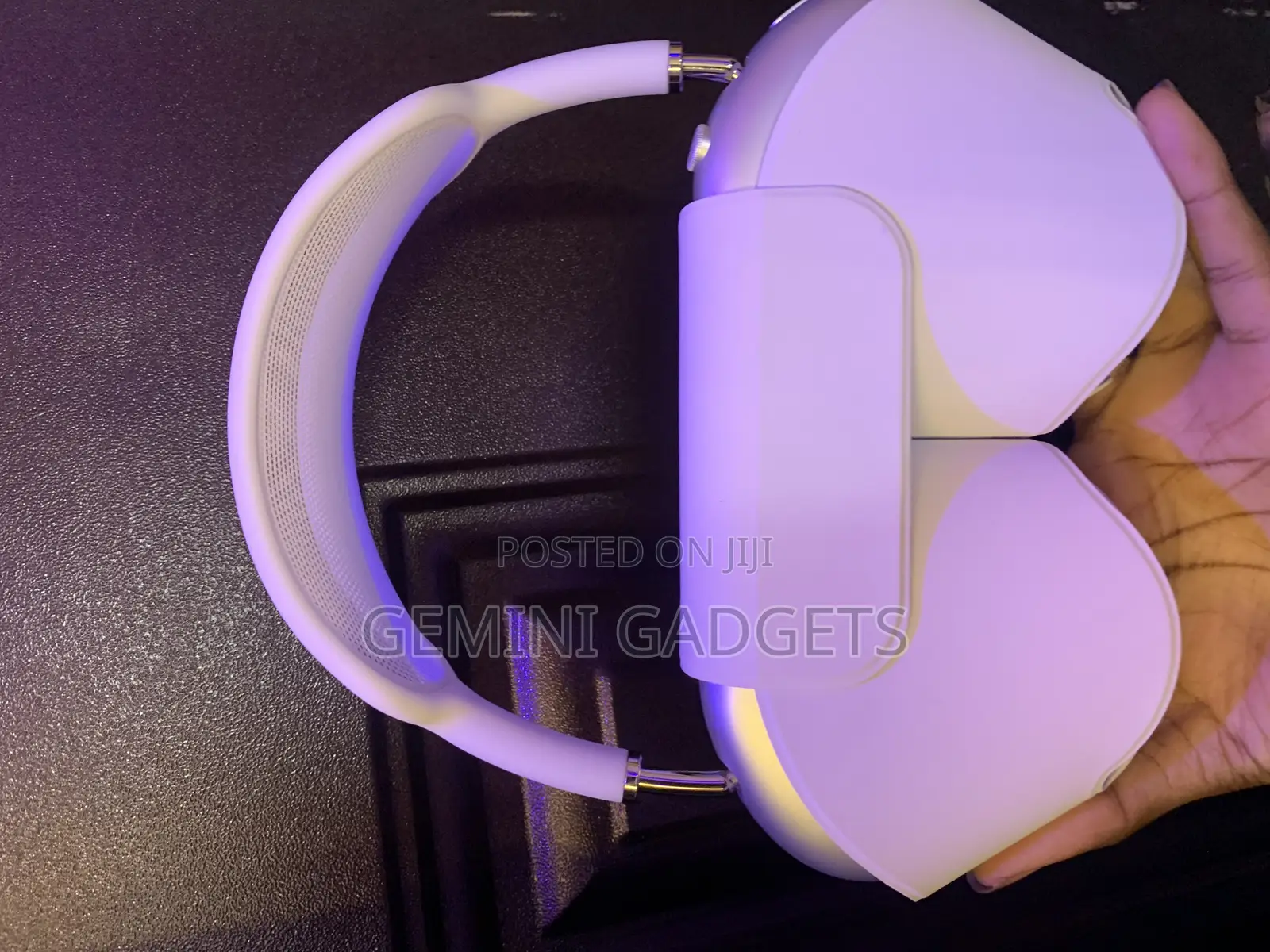Authentic Neat Apple Airpod Max