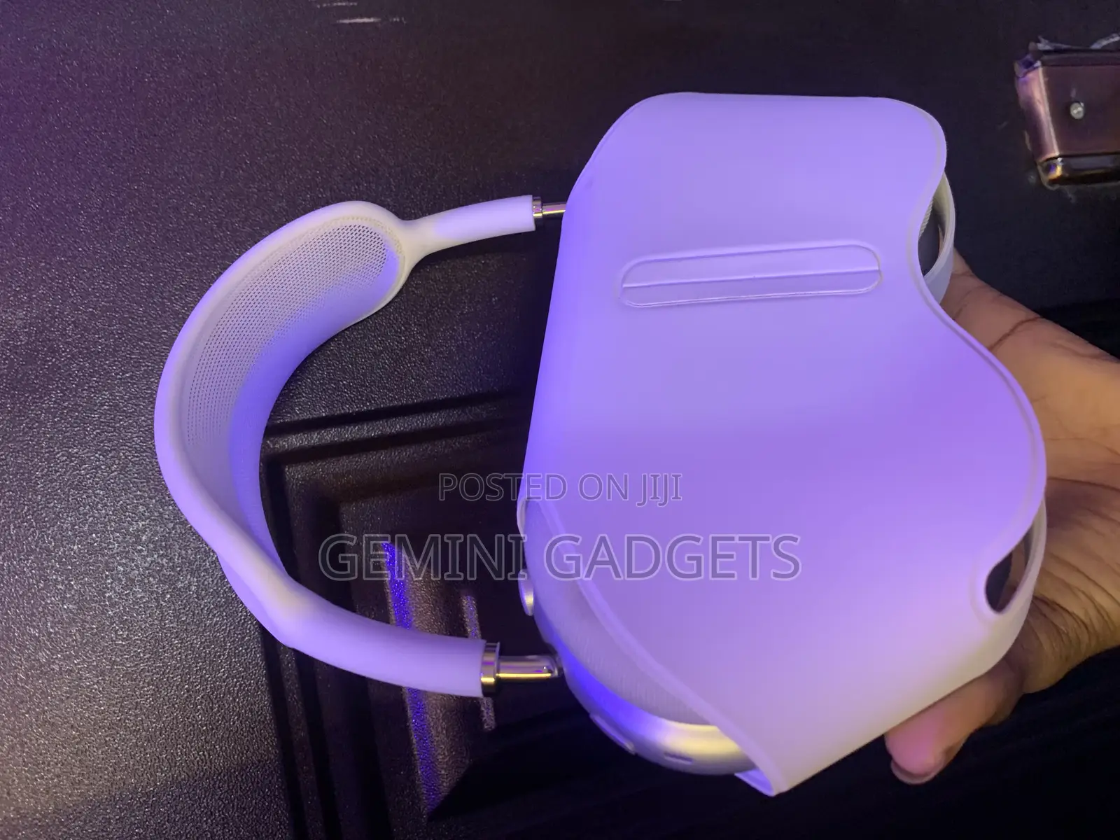 Authentic Neat Apple Airpod Max