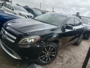 Mercedes-Benz GLA 250 2017 Black