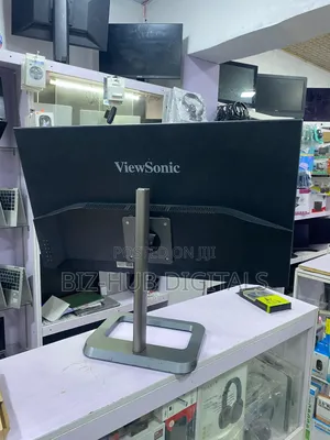 32" Framless Monitor