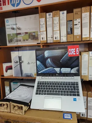 New Laptop HP EliteBook 745 16GB Intel Core I5 SSD 256GB