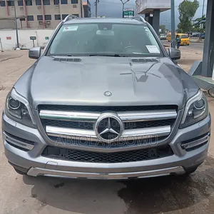 Mercedes-Benz GL-Class GL450 4MATIC 4dr SUV AWD (4.7L 8cyl Turbo 7A)