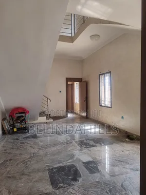5bdrm Duplex in Kado for rent