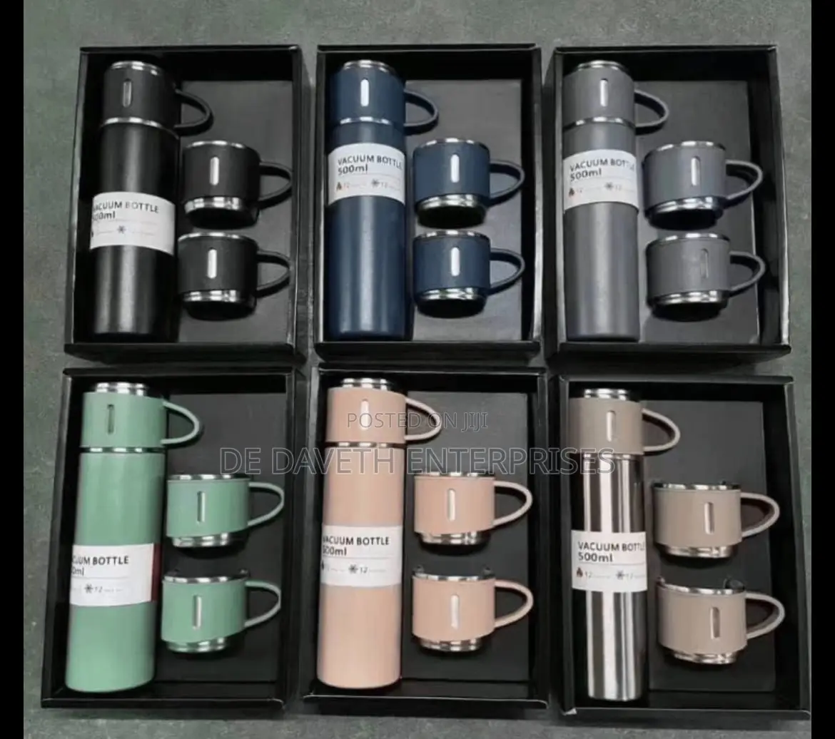 Vaccum Flask Set With 3 Cups