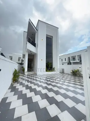 5bdrm Duplex in Ado / Ajah for sale