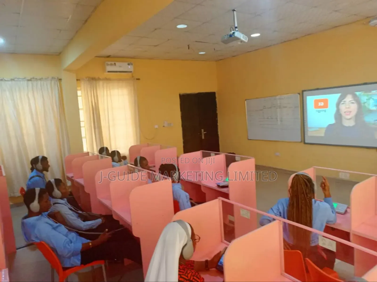 Digital Language Laboratory