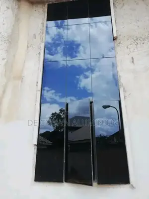 Modern Aluminium Curtain Wall With 5mm Glass in Lagos – Commercial