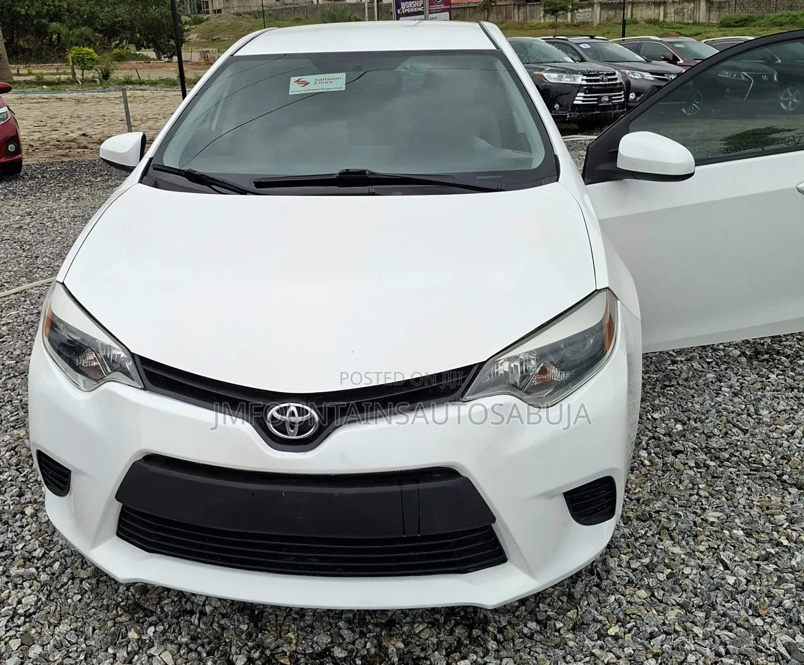 Toyota Corolla 2015 White