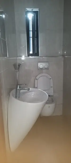 4bdrm Duplex in Maitama Property for rent