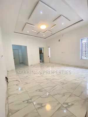 1bdrm Apartment in Chevron for rent