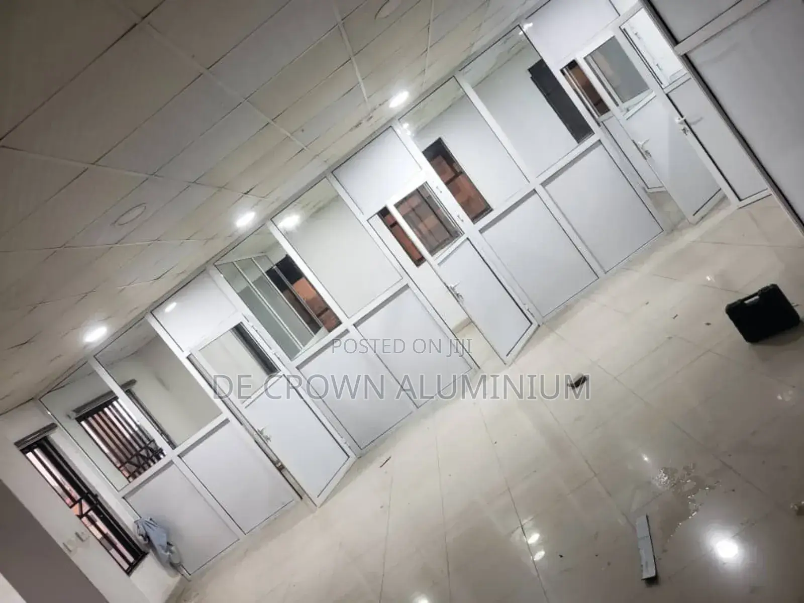 Aluminium Office Partition