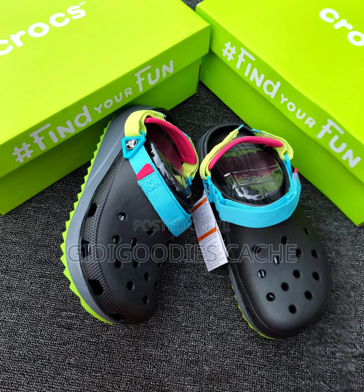 Unisex Iconic Crocs Size 40-45