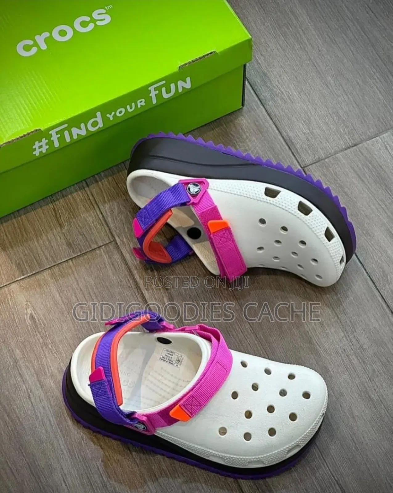 Unisex Iconic Crocs Size 40-45