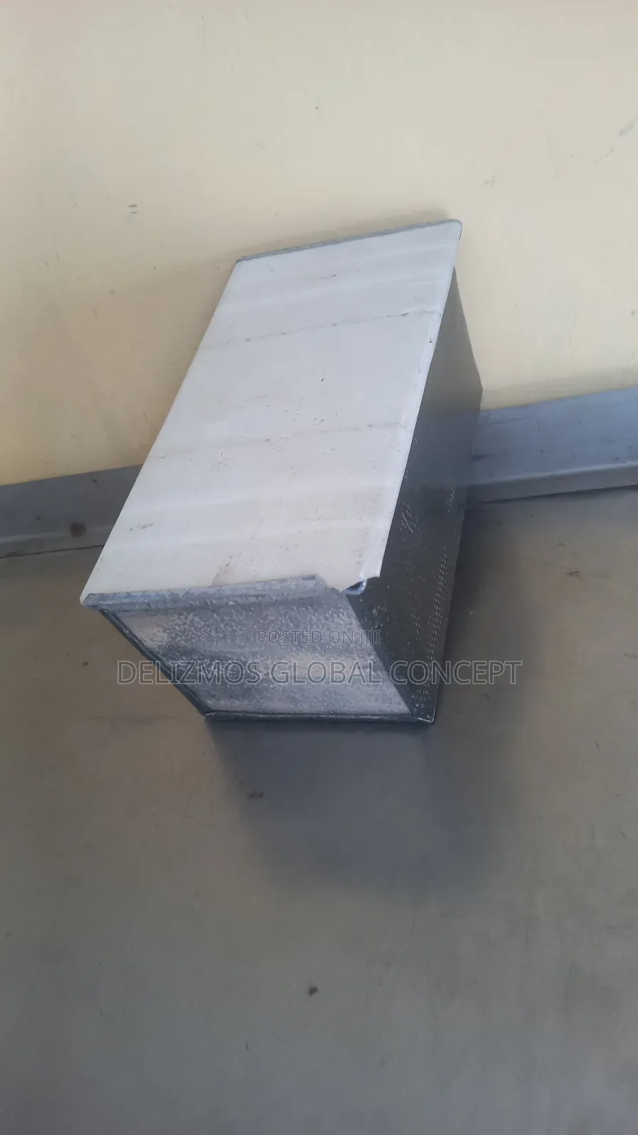 Family Size Aluminium Bread Pan (Other Sizes Also Avail)