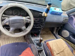 Volkswagen Passat 1.6 2005 Green