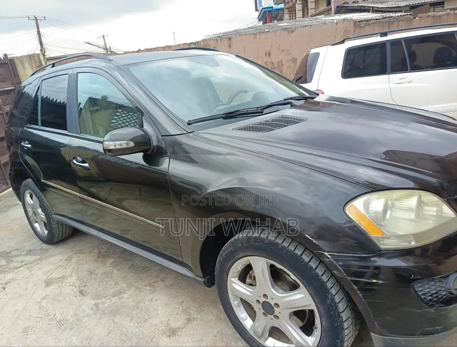 Mercedes-Benz M Class 2010 Brown