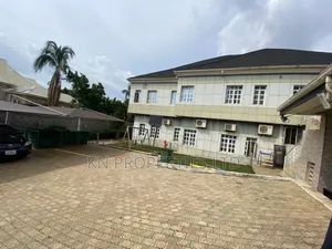 Furnished 6bdrm Duplex in Apo for rent