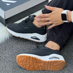 High Quality Skechers Uno Plain Black Luxury Sneakers